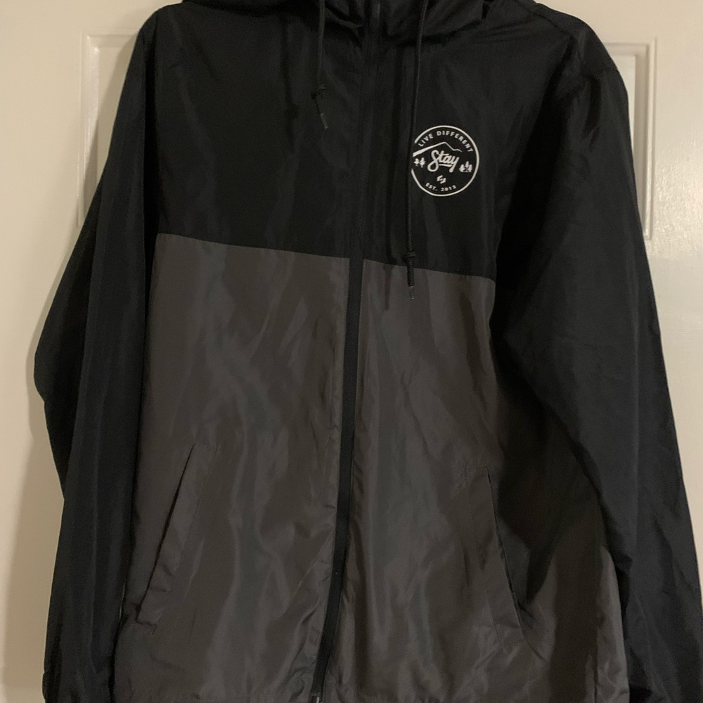 Windbreaker - Picture 4 of 4